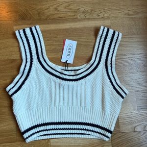 CROPPED SWEATER VEST NWT